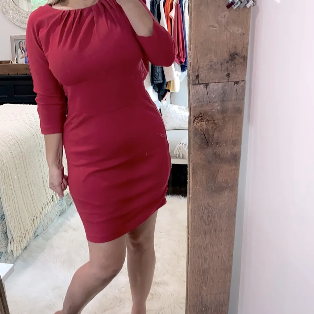 Trina Turk cranberry red dress size 4 - Image 3