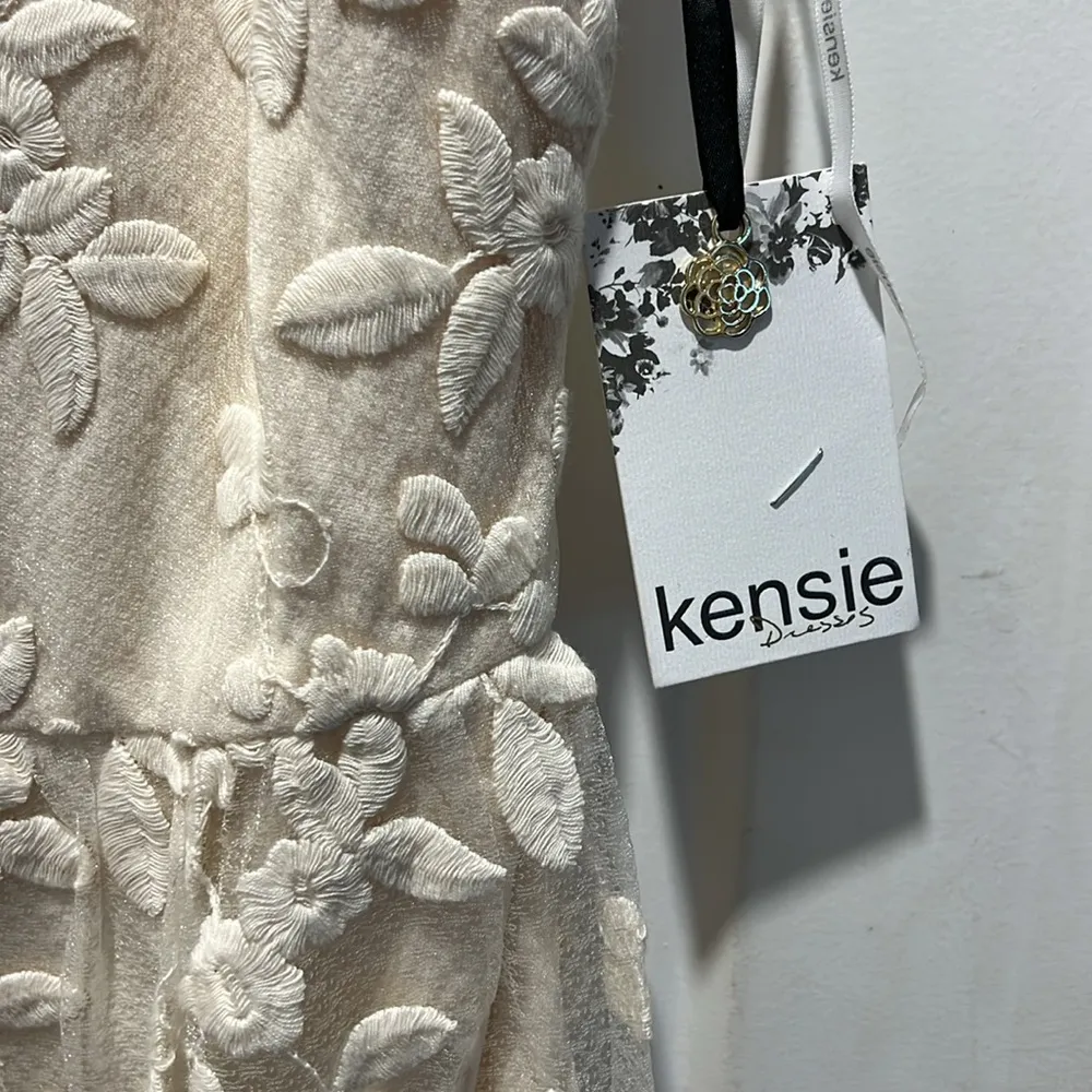 NWT Kensie ivory dress. Size 8. Lace embroidered Overlay, feminine, and soft. - Image 2