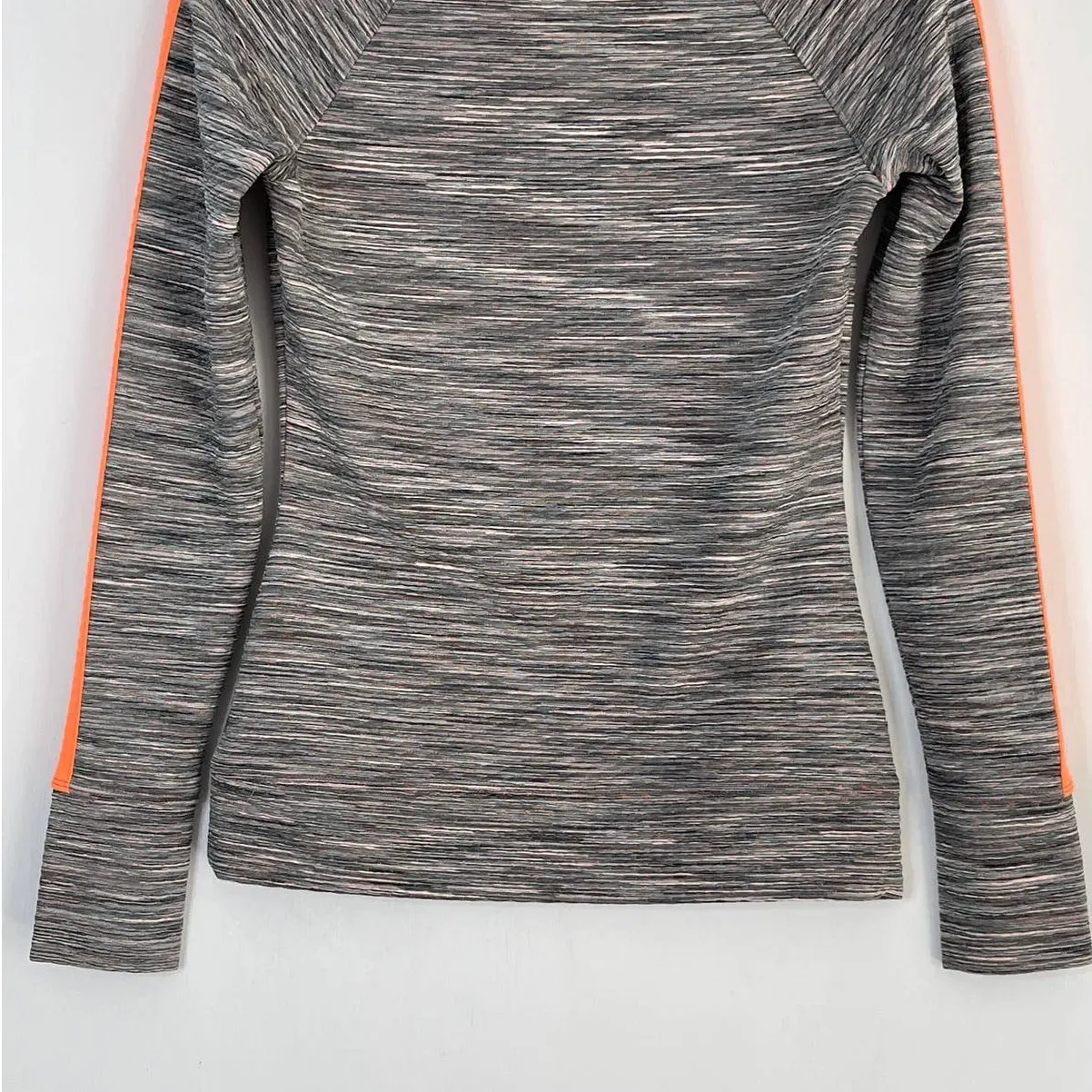 Athleta Snowscape Quilted Crew Neck Pullover Quilted Gray Orange Sweatshirt XXS - Image 6