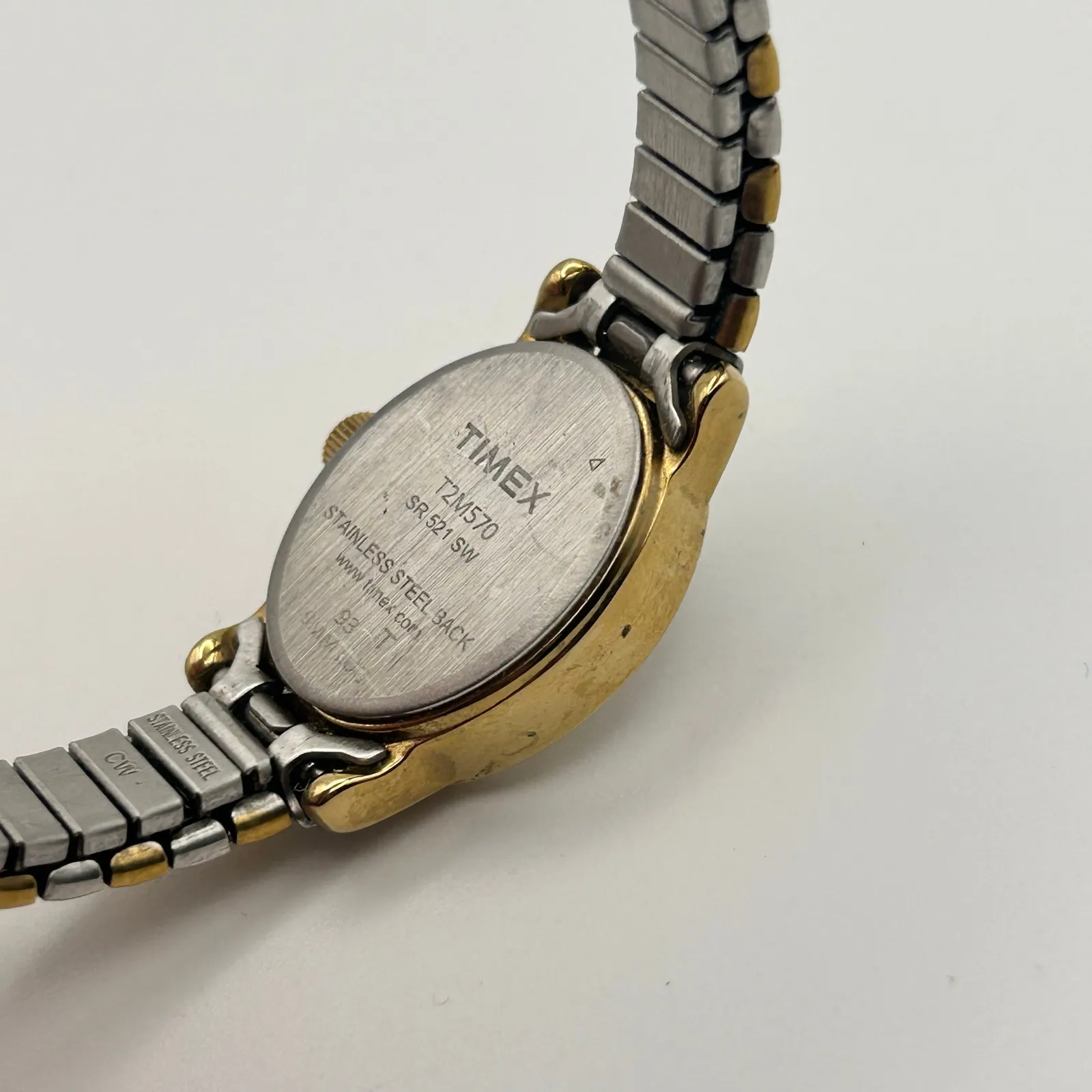 Timex Two Tone 18mm Stainless Steel Women’s Fashion Watch New Battery Silver - Image 6