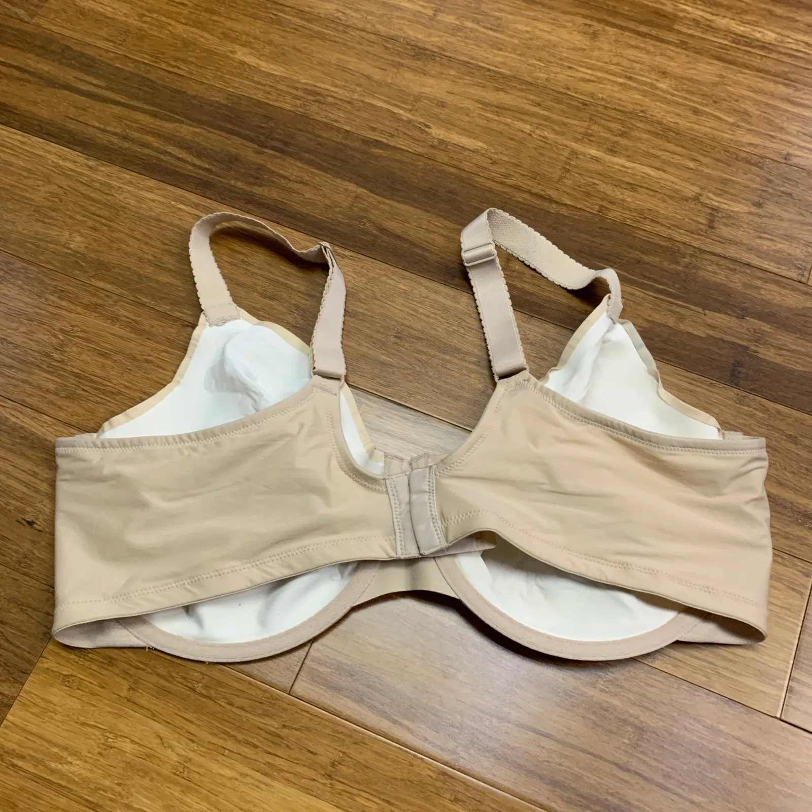 Bali Beige Full Coverage Jacquard Underwire‎ Bra 6563 Size 42DD Unlined Floral - Image 2