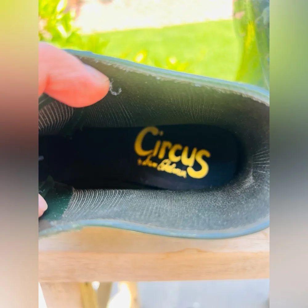 Circus by Sam Edelman Women's Kascade Rain Boot Hunter Green Shiny size 7 - Image 10