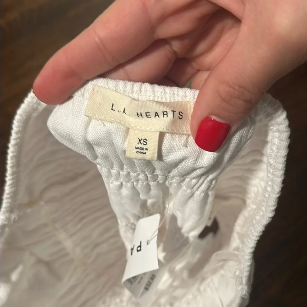 White Strapless tube Top - Image 4