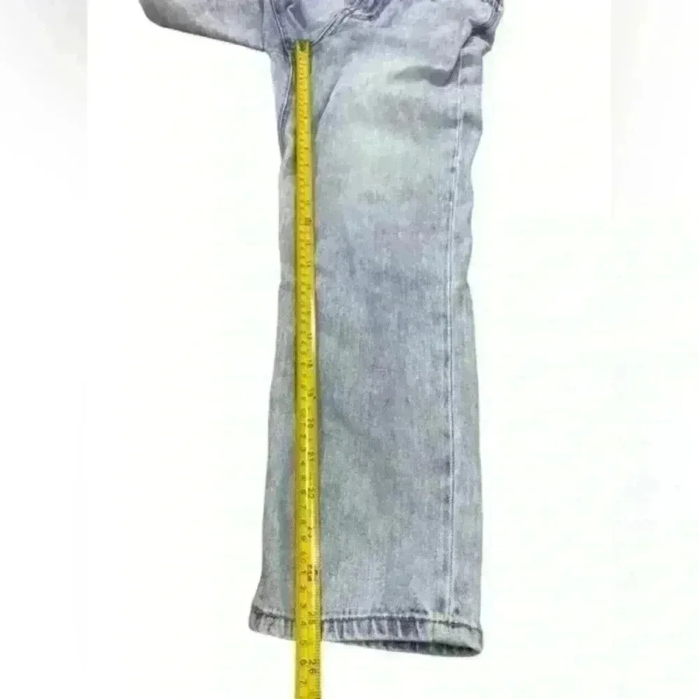 American Eagle Outfitters Blue‎ Jean Mom Overalls Woman Sz 2 Short Light Wash - Image 9