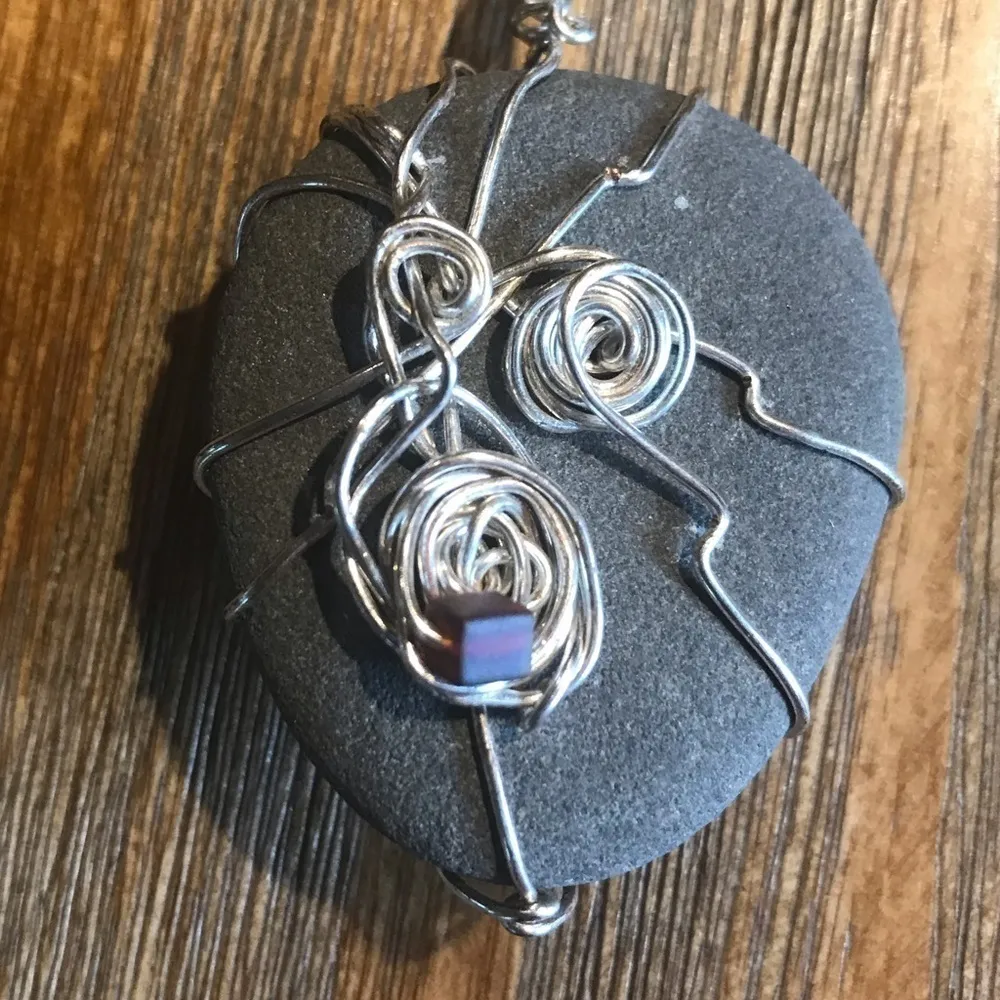 Handcrafted wire wrapped stone keychain Gray - Image 3