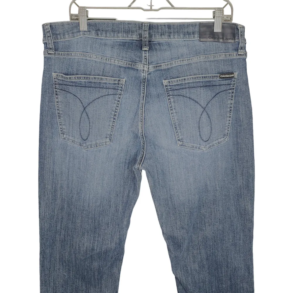 Calvin Klein Women's Straight Leg Jeans Medium Wash 36WX32L Casual Pants - Image 11