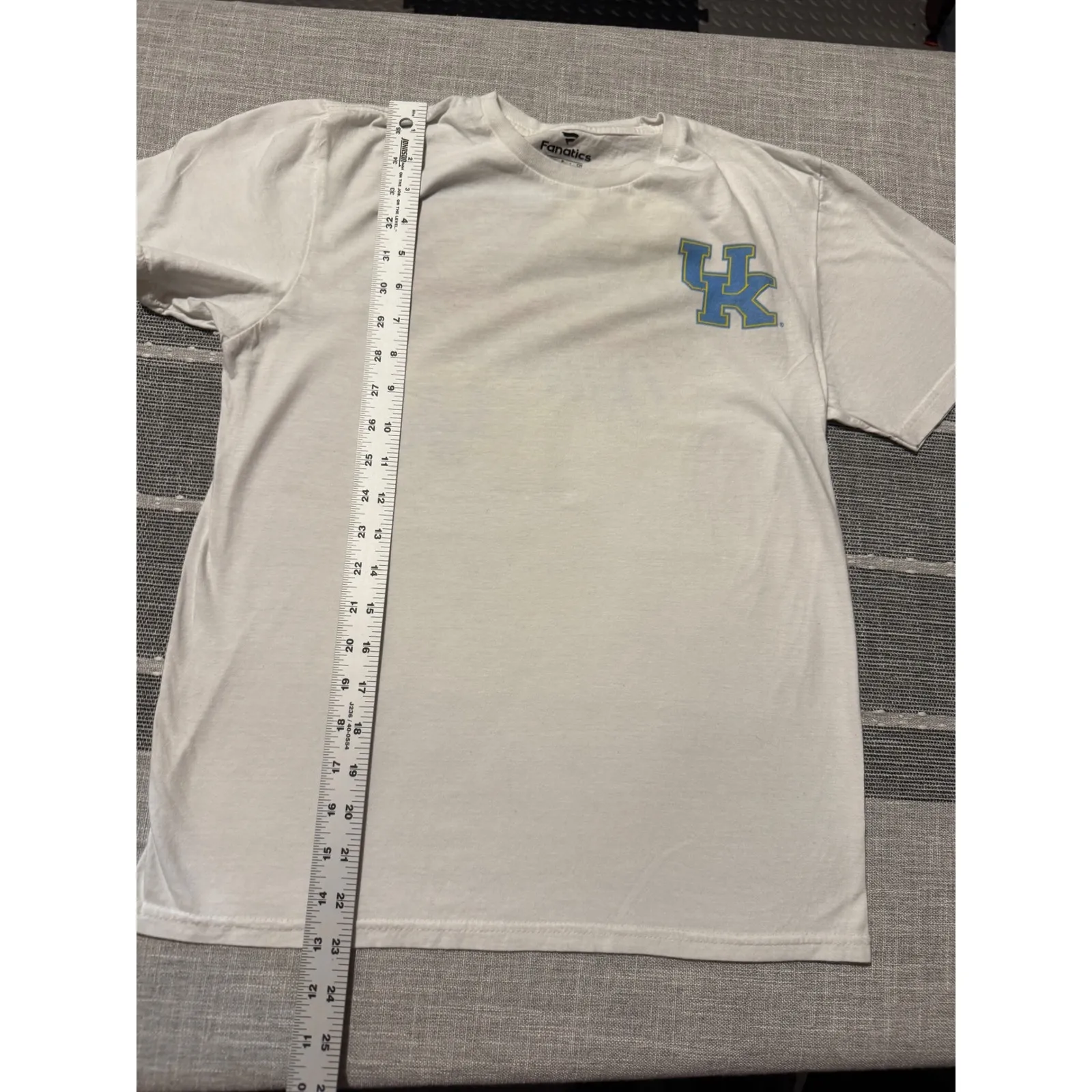 Fanatics White Kentucky Wildcats T Shirt Womens Small UK Logo Graphic Tee - Image 2