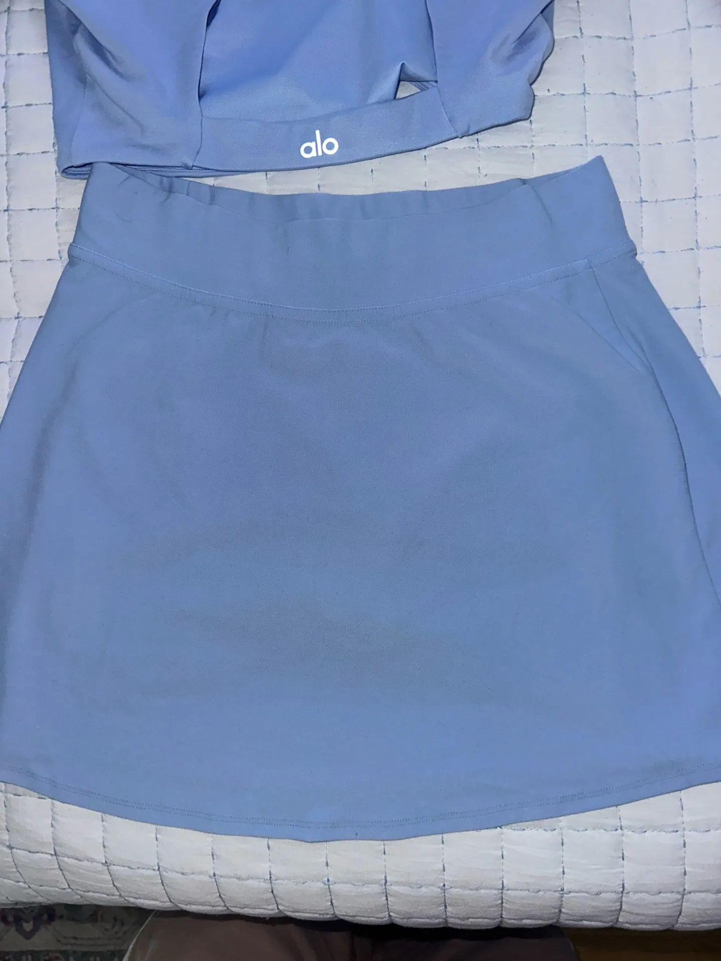 Seashell blue ALO Crop shirt and Skirt  - Image 4