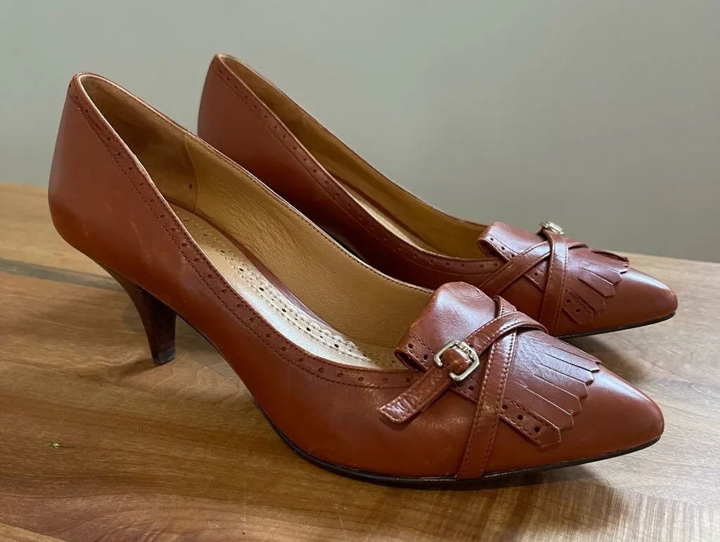 NWOB Brooks Brothers Brown Leather Kitten Heel Pumps Buckle Pointed Slip On 7 - Image 1