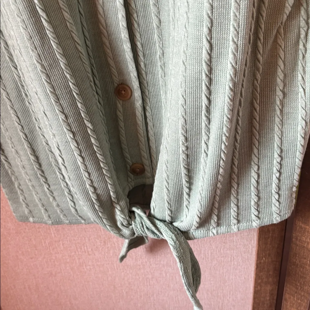 Weatherproof Sage Womens Top small - Image 2