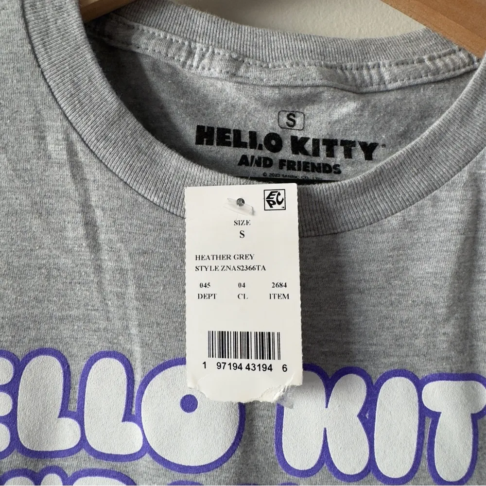Hello Kitty and Friends Grey Graphic T-Shirt Cotton Blend Short Sleeve Casual S - Image 8