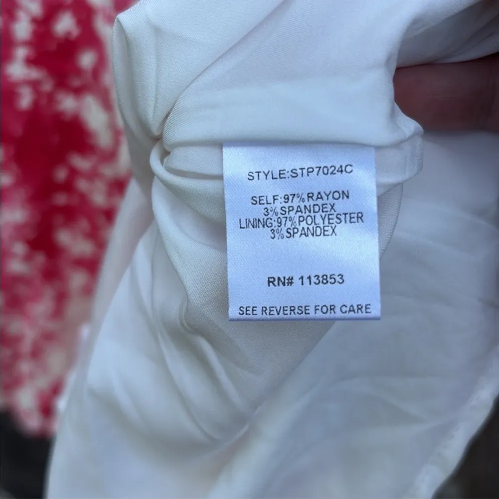 NWT Sugar + Lips Coral Crush Everheart Shorts Romper Ivory Coral Size Small - Image 10