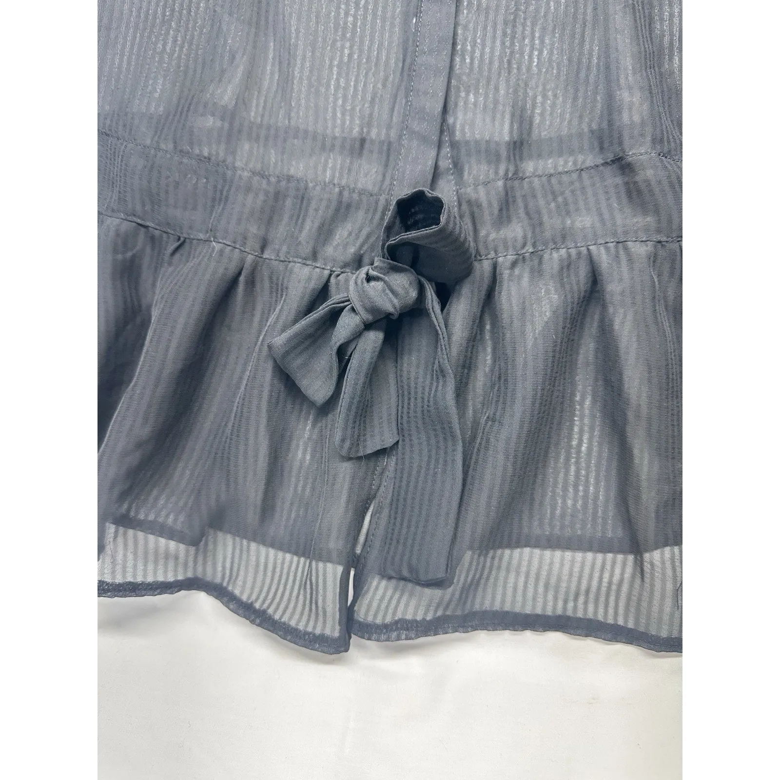 CHARLOTTLE RUSSE Women’s sheer blouse Size L black color -A32- - Image 5