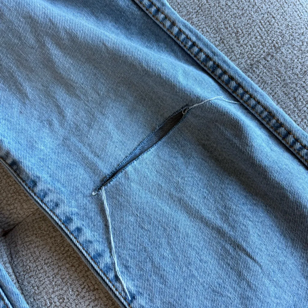 REVICE Ex Boyfriend Player One High Rise Straight Leg‎ Distressed Jeans Sz 26 - Image 6