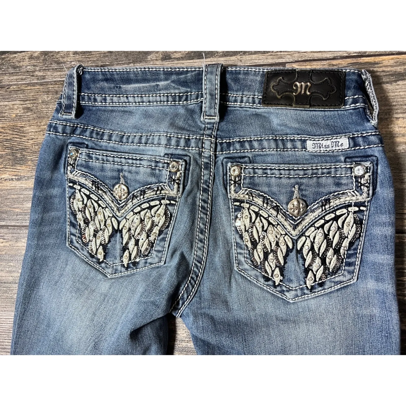 Miss Me Jeans Womens Size 25 Mid Rise Distressed Skinny Angel Wing Bling Y2K EUC - Image 12