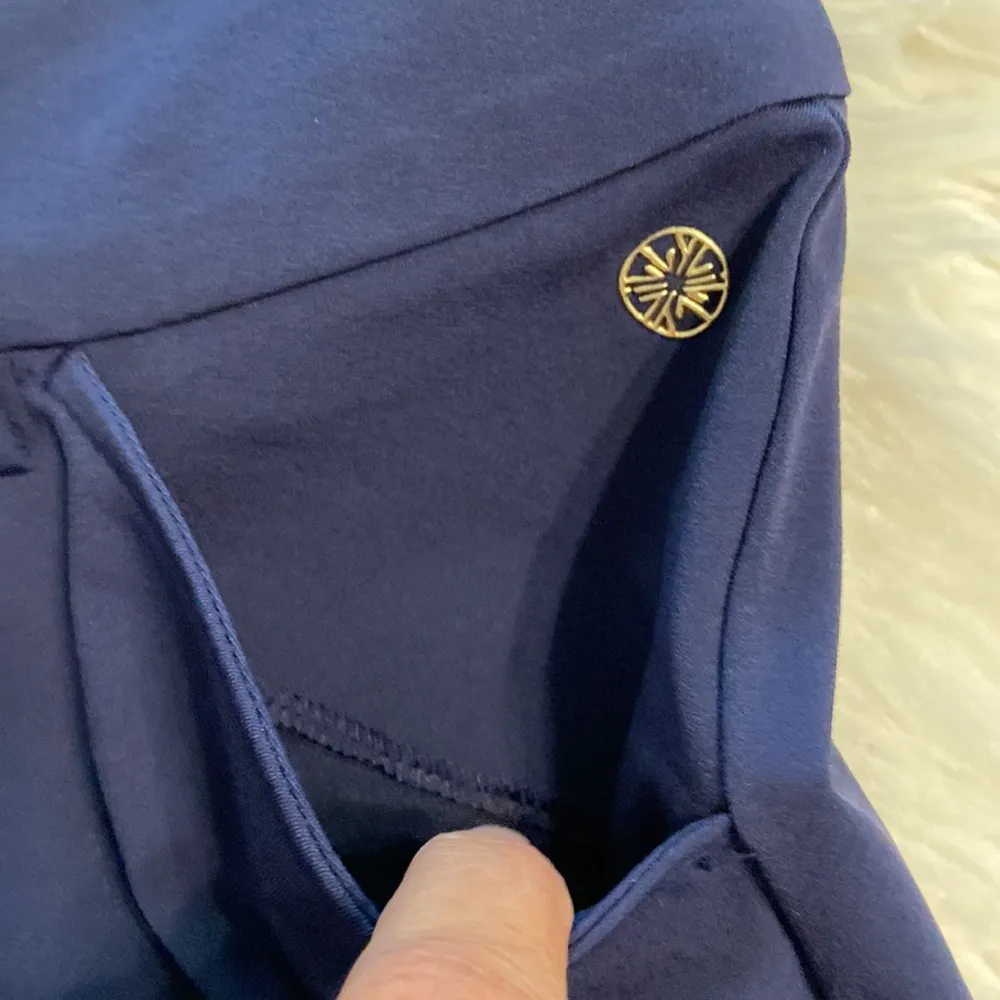 Lilly Pulitzer Luxletic Corso Pants inseam 27” BNWOT waist 28/30” navy blue - Image 9