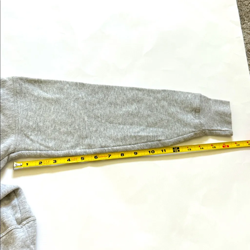 American Eagle Outfitters Gray V-Neck hoodie with Floral Embroidery - Image 14