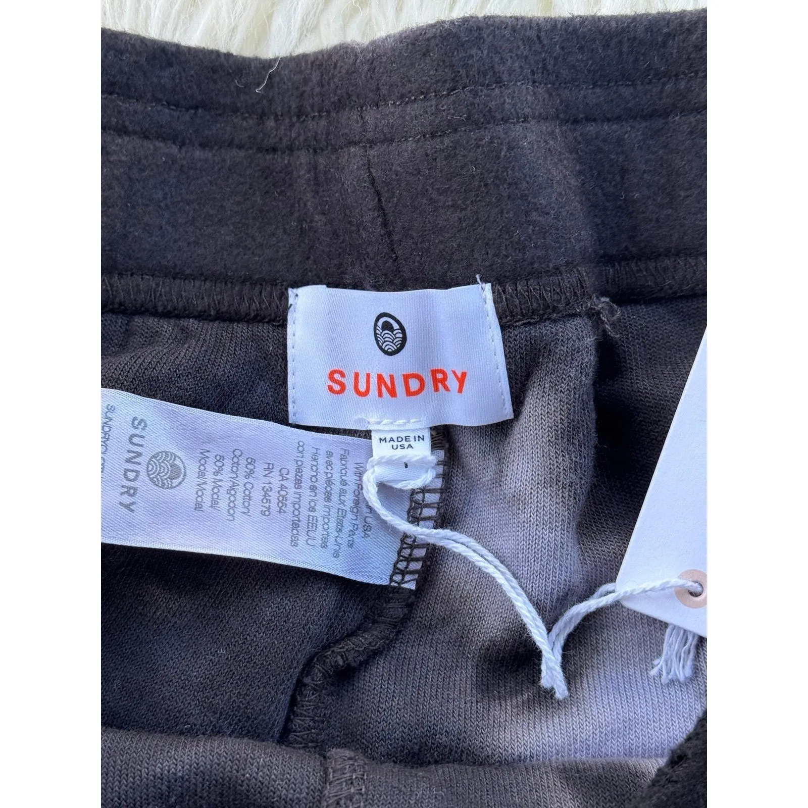 Sundry Faux Sherpa Shorts Black/Grey Tie Dye Size 1 - Image 10