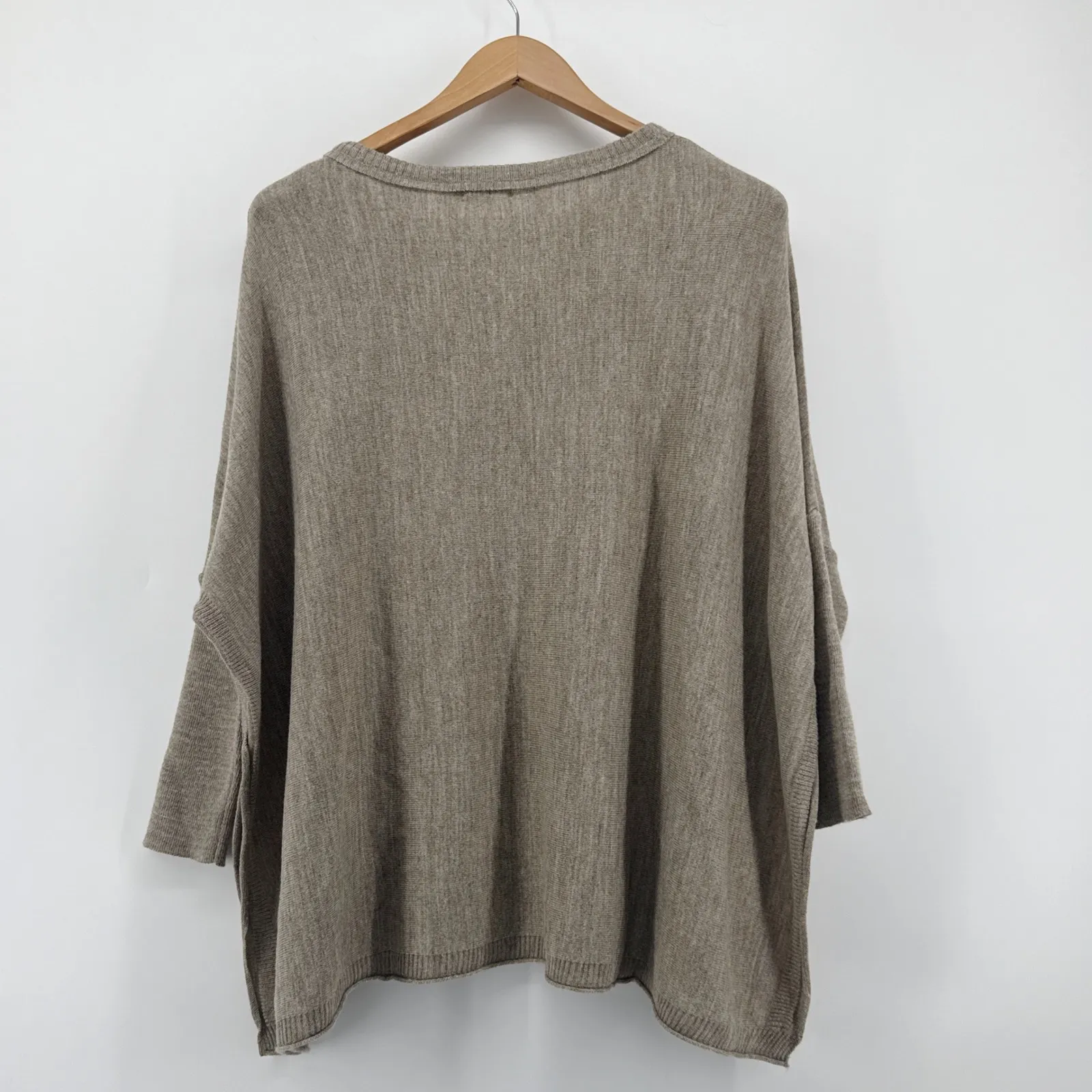 NWT MerSea Catalina Traveler Oversized Knit Sweater Taupe OS Boxy Oversized Tan Size undefined - Image 9