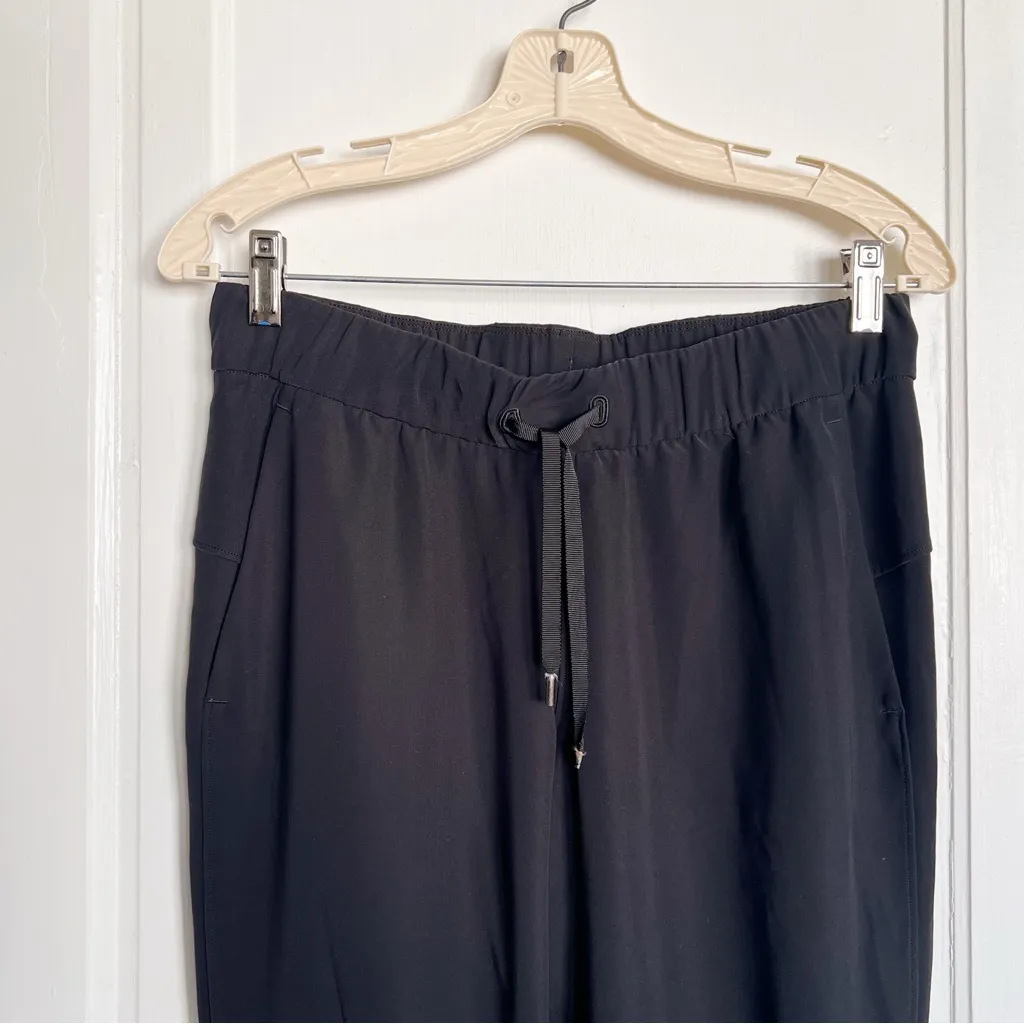 Lululemon • On The Fly jogger pant athleisure travel black drawstring waist - Image 4