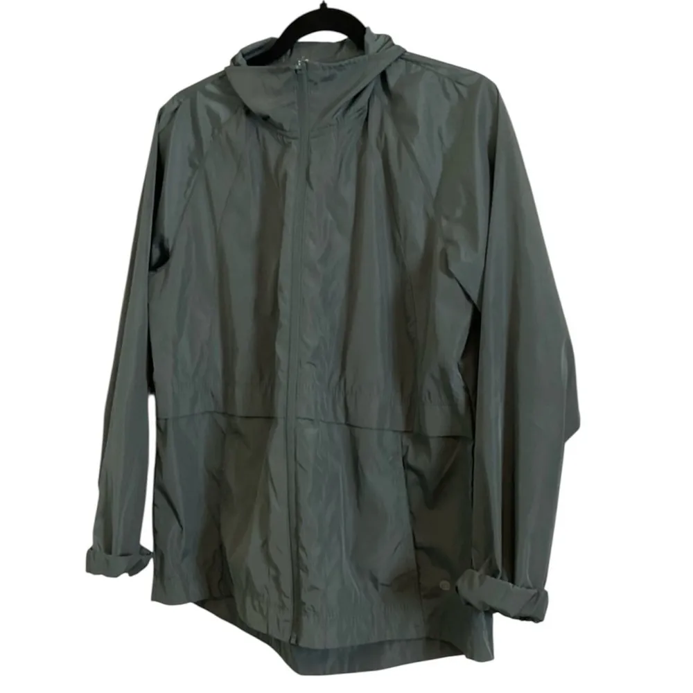 Apana Woman’s  Windbreaker Jacket size medium - Image 2