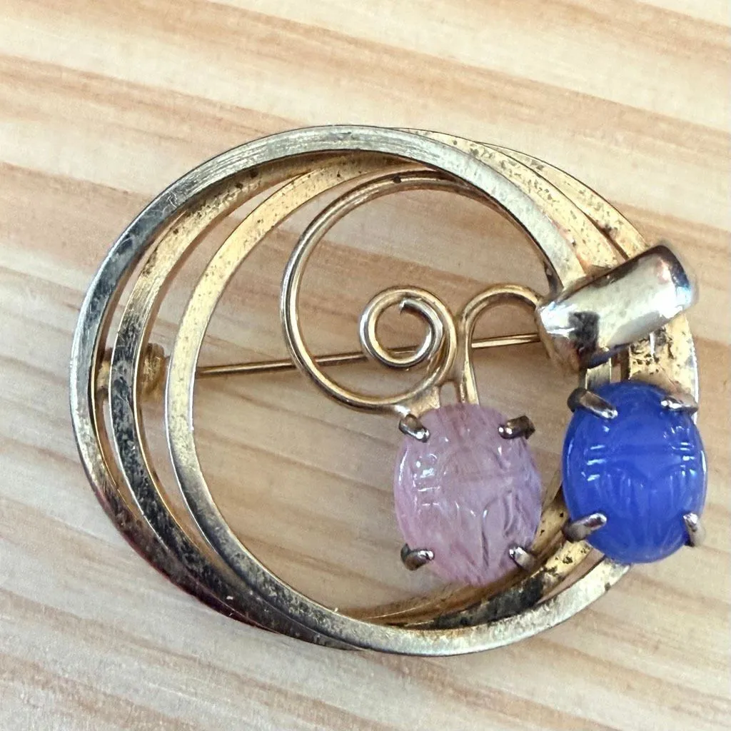 Vintage Gold Tone Double Scarab Brooch - Image 2