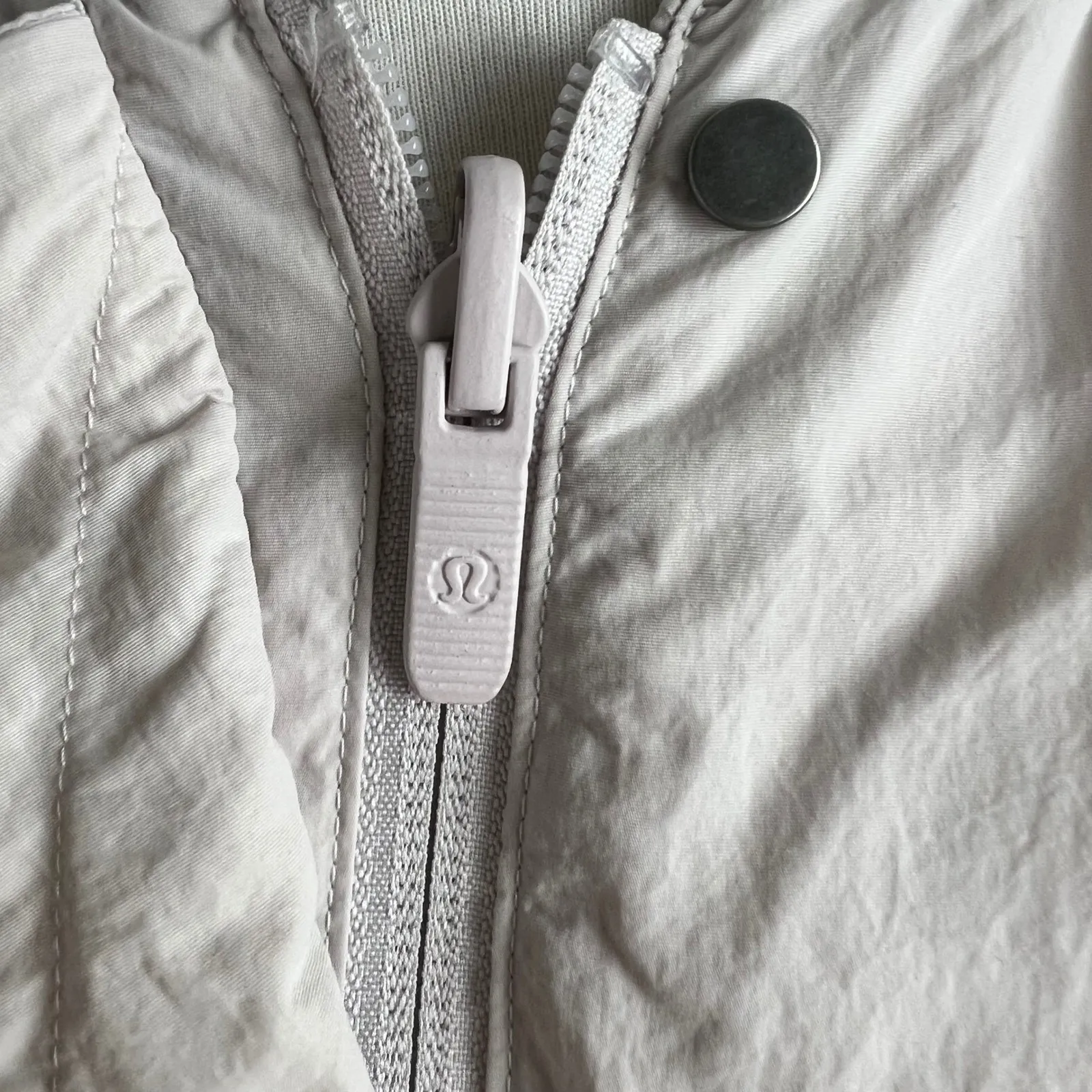 Lululemon Womens Reversible Insulated Bomber Jacket - Image 5