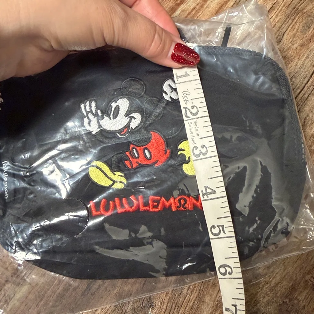 Lululemon x Disney Everywhere beltbag, NWT - Image 12