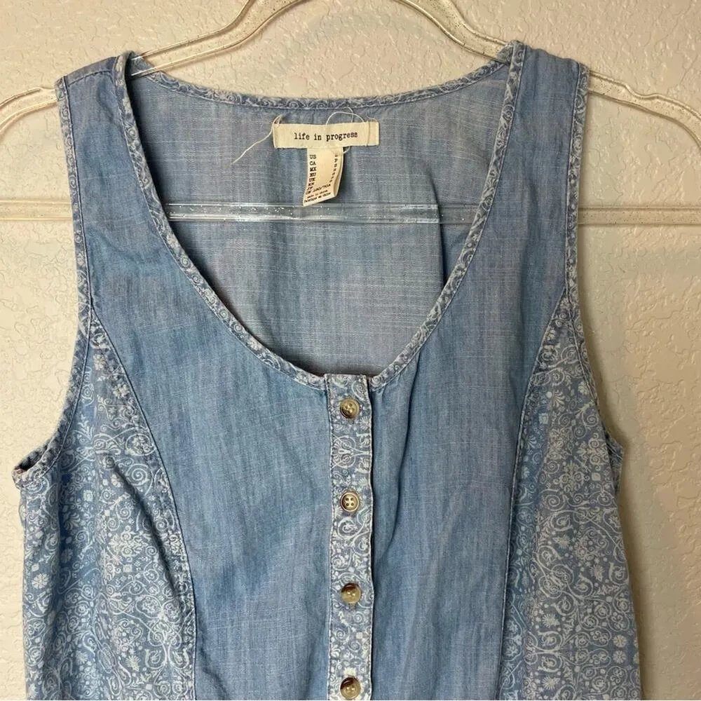 Life in Progress  Chambray Button Down Romper w/Flower Pattern Size S - Image 6