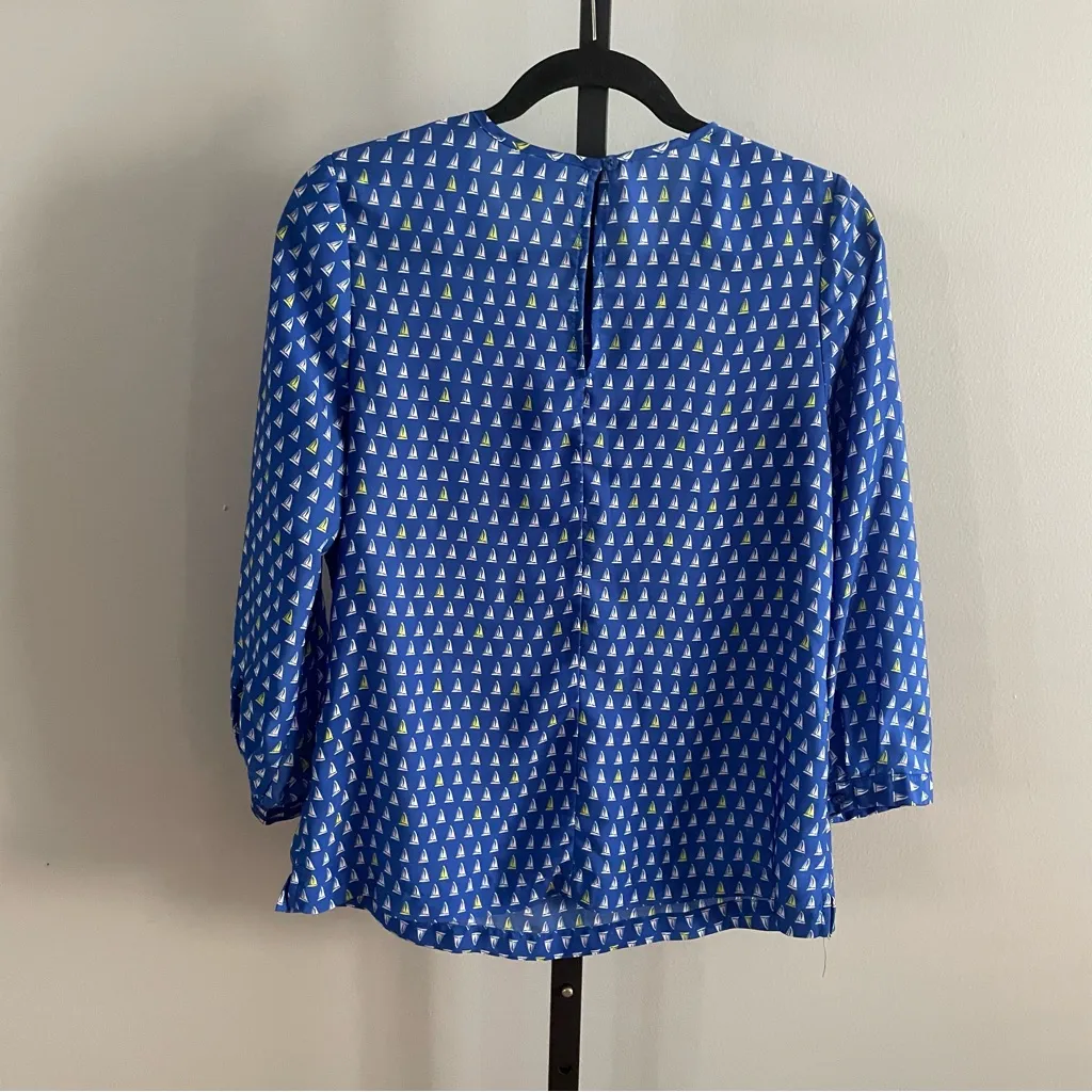 Merona Blue White Yellow Sailboat Print Long Sleeve Blouse Size Small - Image 2