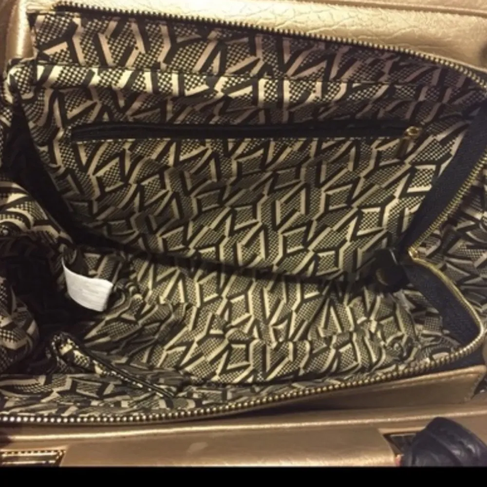 Marc New York Andrew Marc Brushed Gold Black Leather Tote Shoulder Bag Purse Bag - Image 12