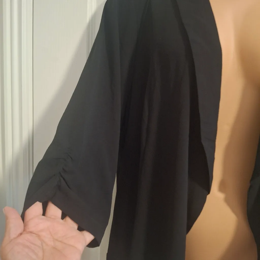 Torrid Sz 3 Women's Black Open Front Blazer/cardigan - Image 5