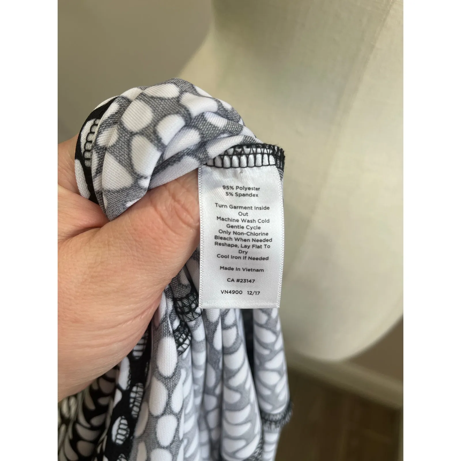 Talbots Black White Abstract Sleeveless Button Front Collared Maxi Dress Size M - Image 4