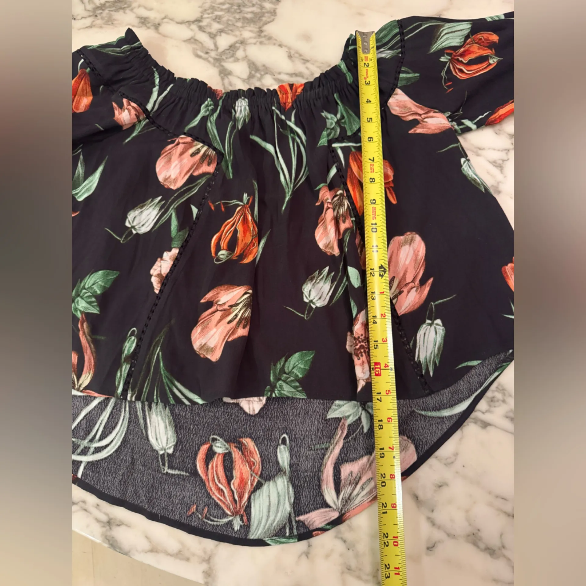 EUC Astr Black Floral Off-Shoulder Blouse Sz S - Image 5