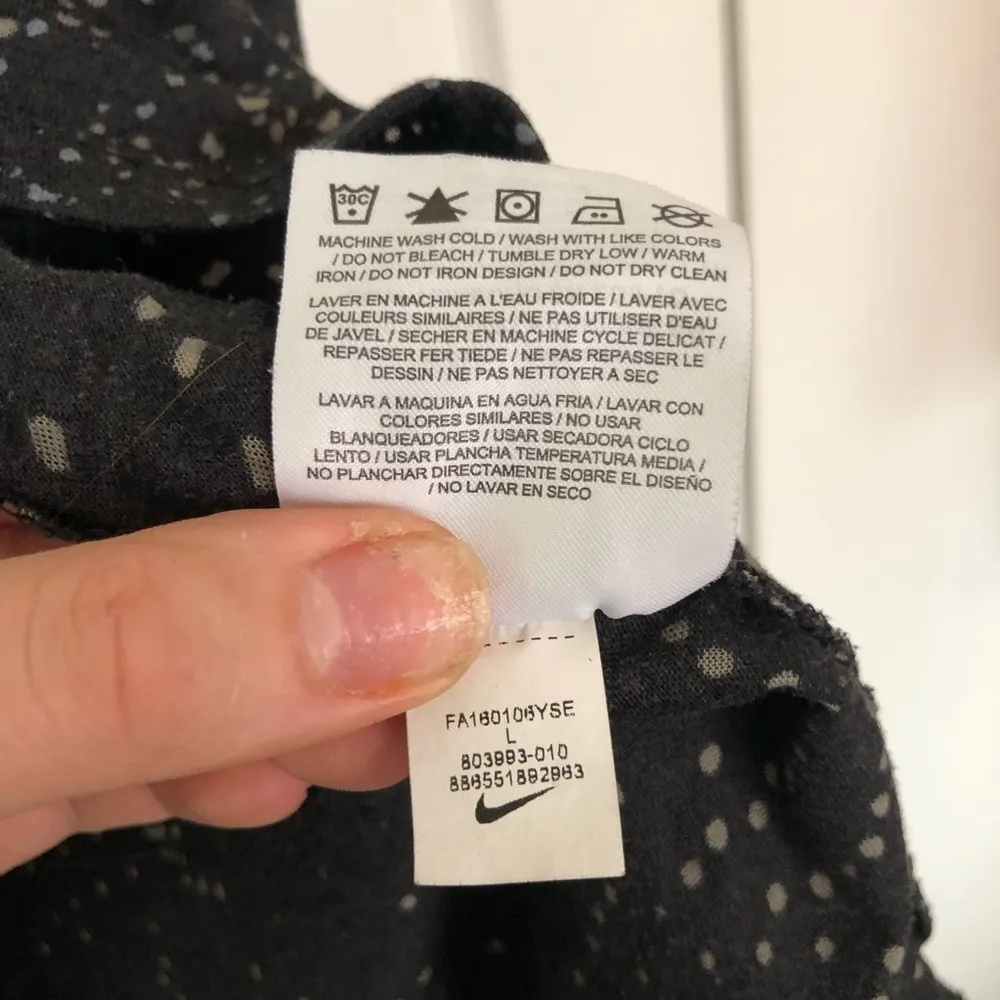 Women’s Black Patterned Burnout Glitch Nike T Shirt Size L - Image 9