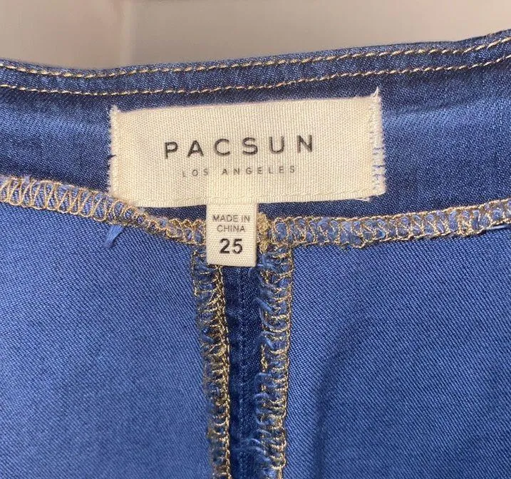 button up skirt with embroidered flowers - Image 4