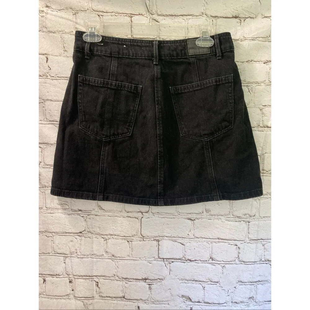 American Eagle black denim button down skirt size 4 - Image 2