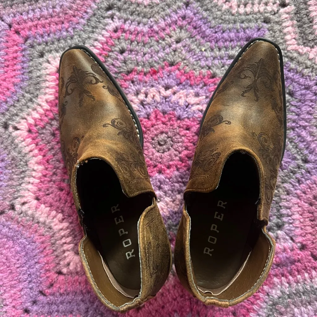 Size 7 Roper Ava Snip Toe Boots Brown - Image 3