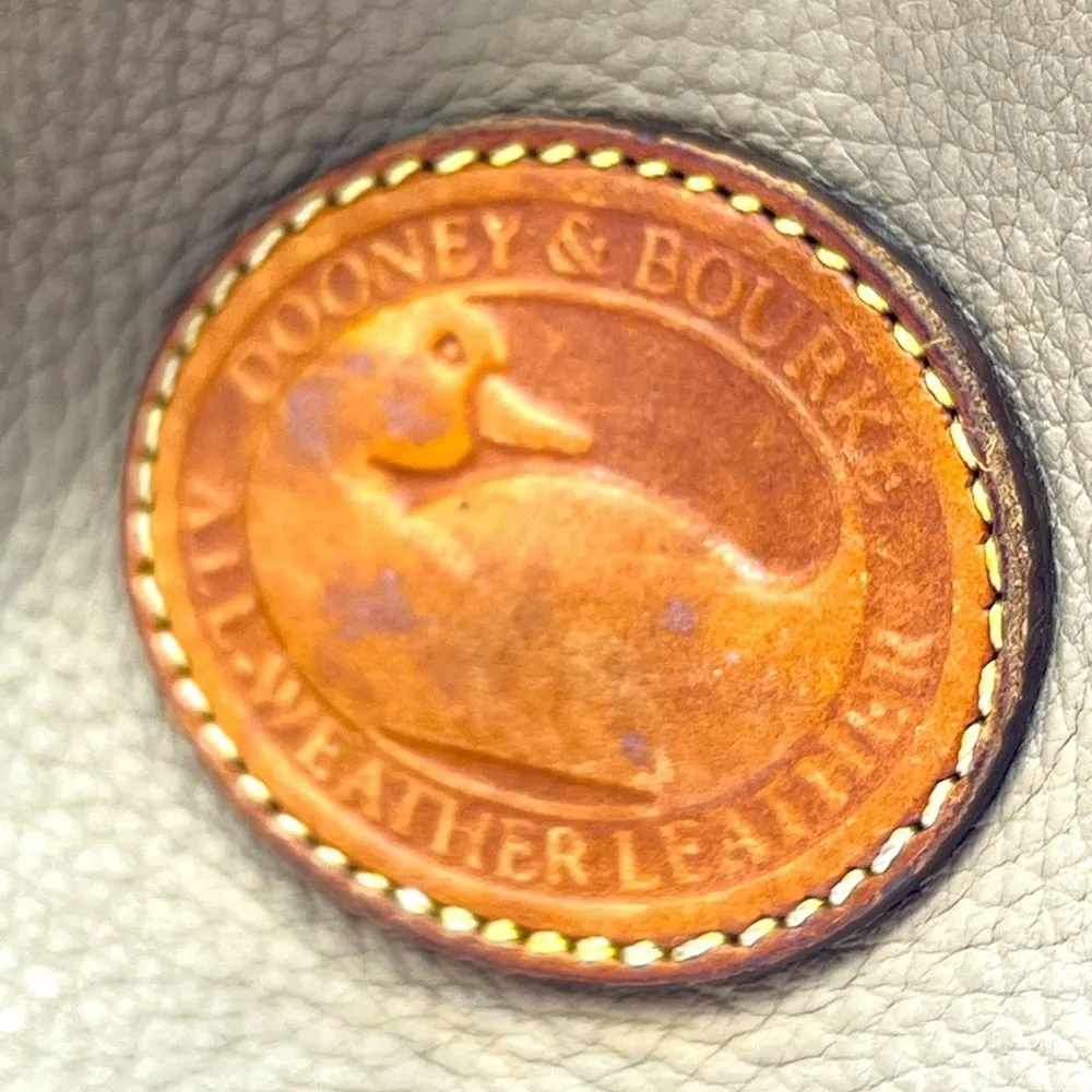 DOONEY&BOURKE Authentic tan brown pebbled leather drawstring bucket bag … - Image 3