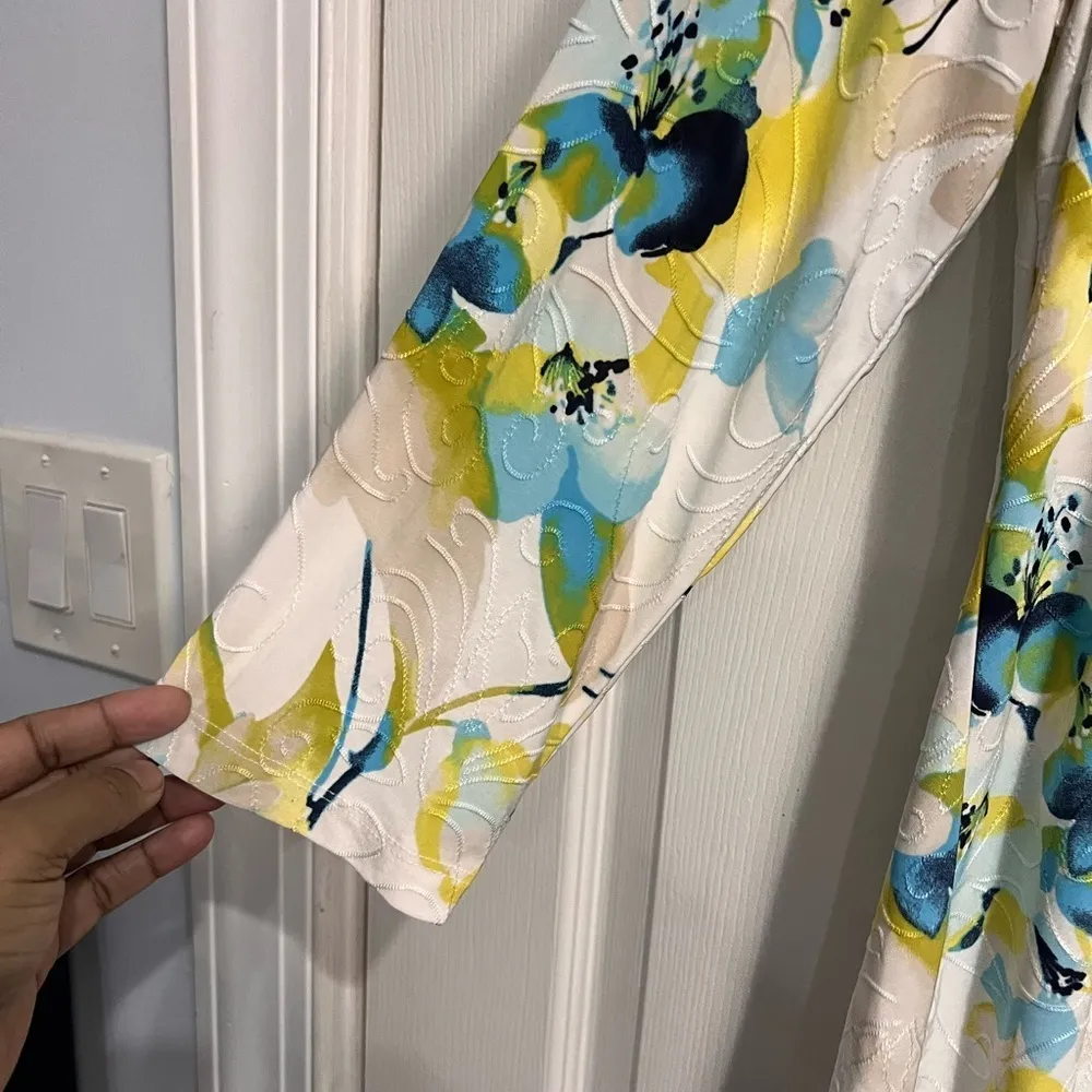 M Collection Ladies Floral Round Neck 3/4 Sleeved Multicolor Blouse Size Med White - Image 5