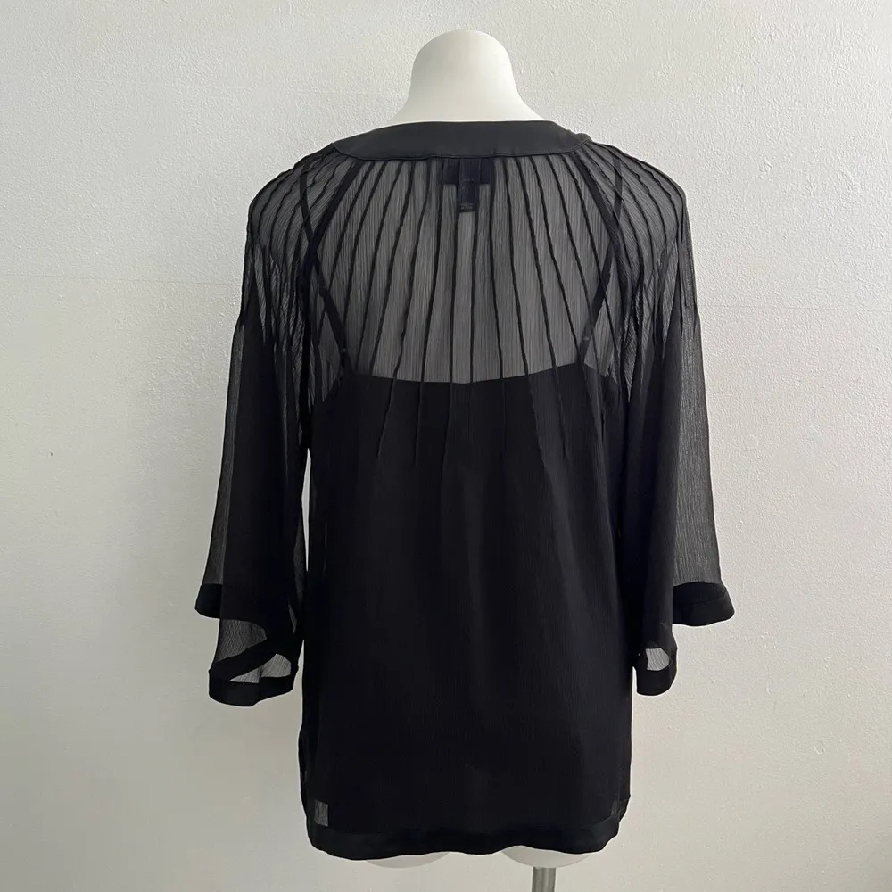 Nicole Miller Pleated Blouse top LARGE Black 3/4 Wide Sleeve V Neck NWOT - Image 10