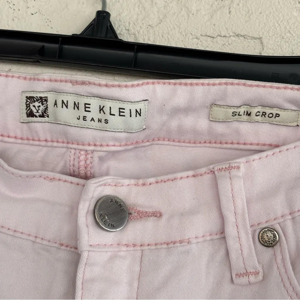Anne Klein Light Pink Cropped Jeans - Image 4