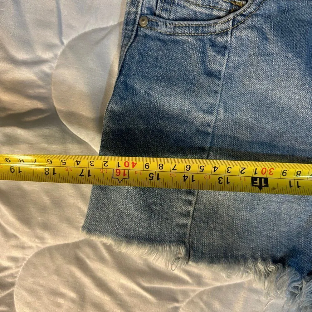 Sky and Sparrow Denim Shorts Size 3 - Image 5