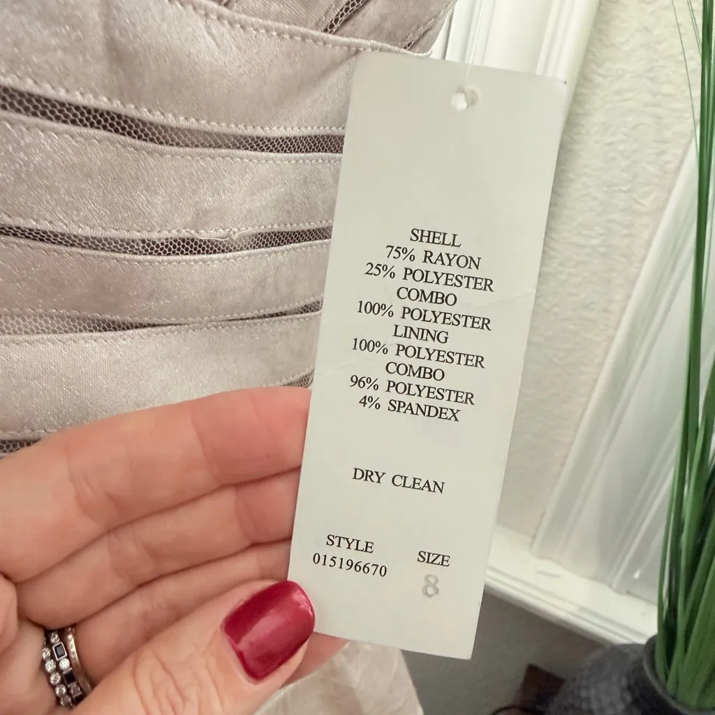 Adrianna Papell Gold Cocktail Dress - Image 4