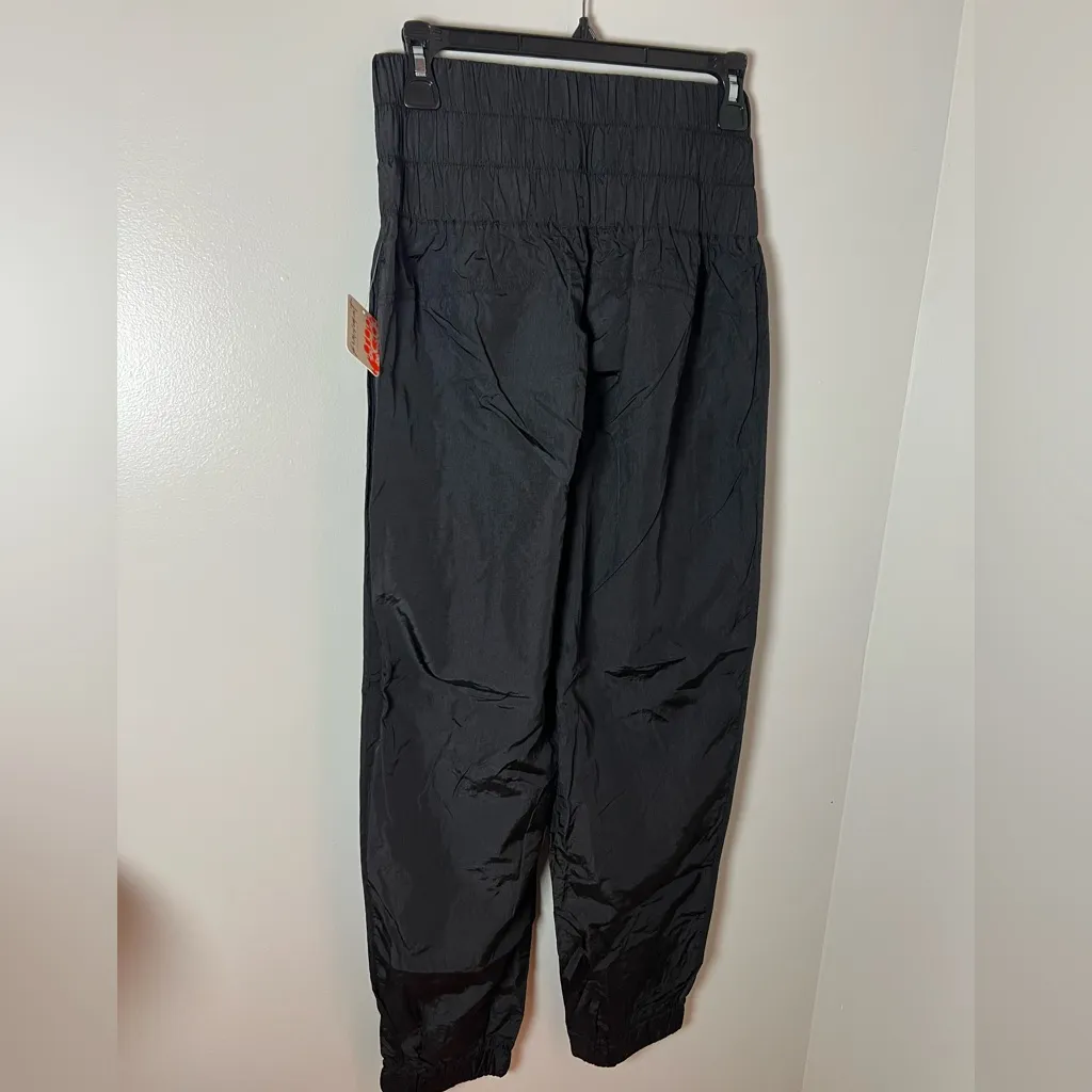 Free People Movement NEW Black Joggers The Way Home Minimalist Pants Active Sz S - Image 5
