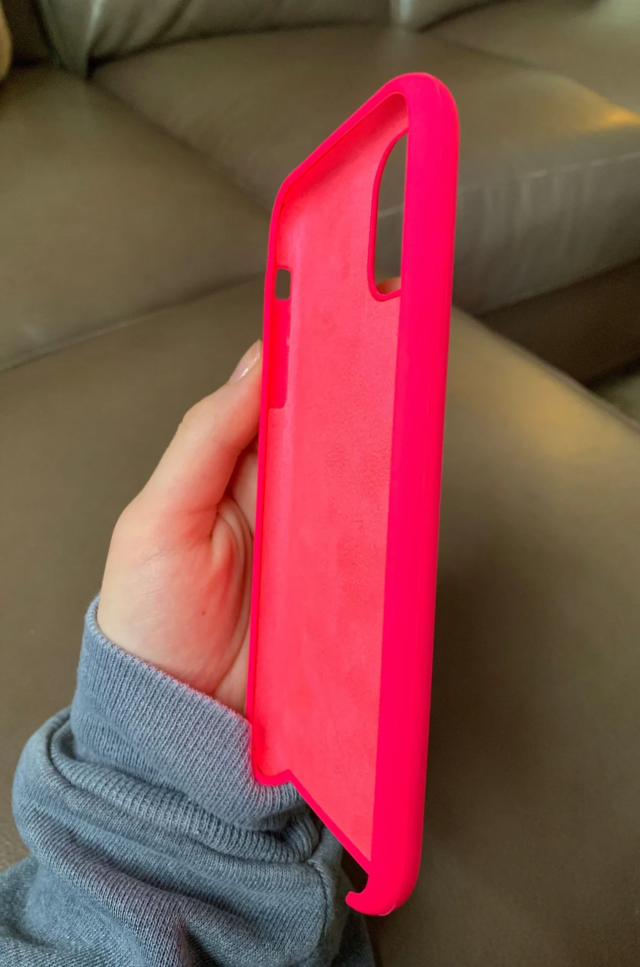 Merkury IPhone 11 Flex Silicone Case - Image 3