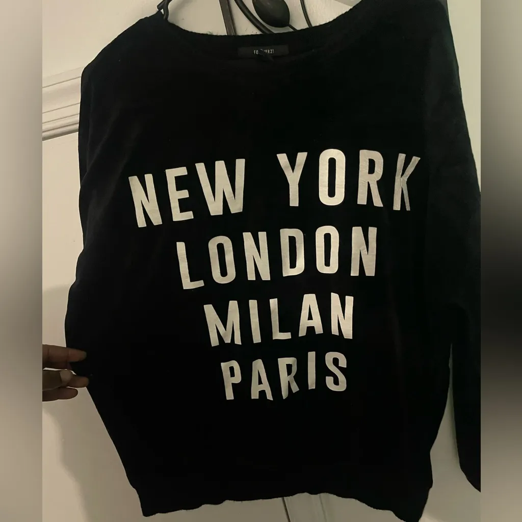 Forever 21 Velvet Fabric Sweater - Image 4