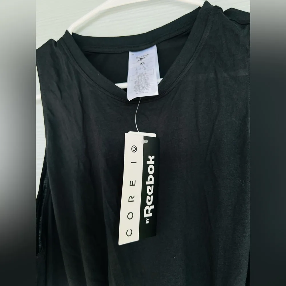 Core I Reebok Womens crop top Woven Tank Top BlacK XL NWT #110 - Image 4