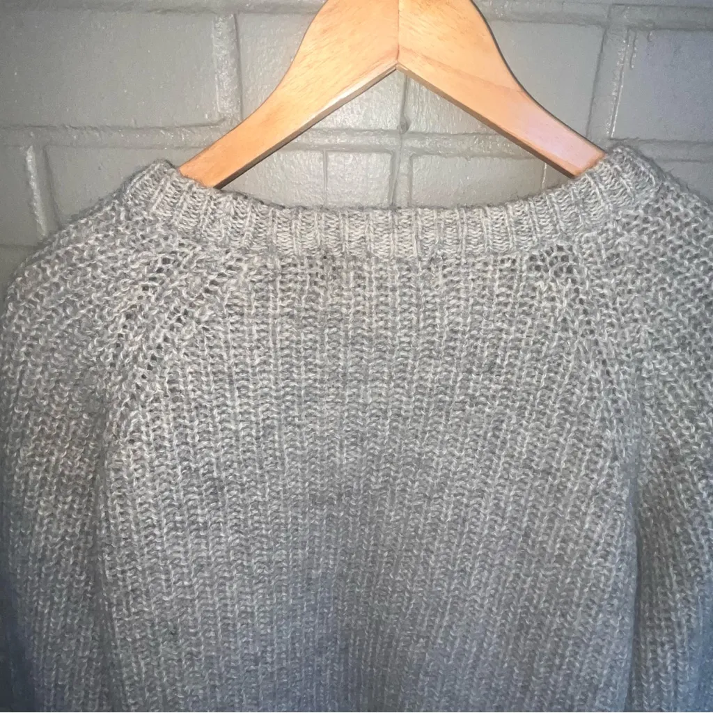 Eddie Bauer Vintage Chunky Long Sleeve Grey/Cream Wool Sweater M - Image 11
