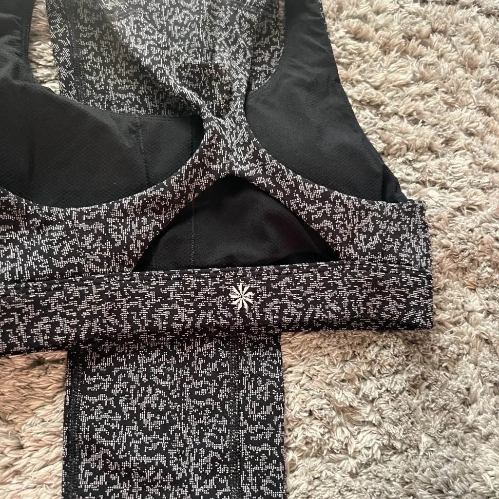 Athleta  xs workout set - Image 7